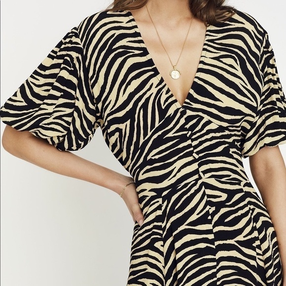 Faithfull Dress Ilia Animal Tie Mini Amaia Zebra Print Pale Yellow M 6 NWT - Picture 13 of 15